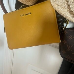 💛Steve Madden Yellow Crossbody Bag💛